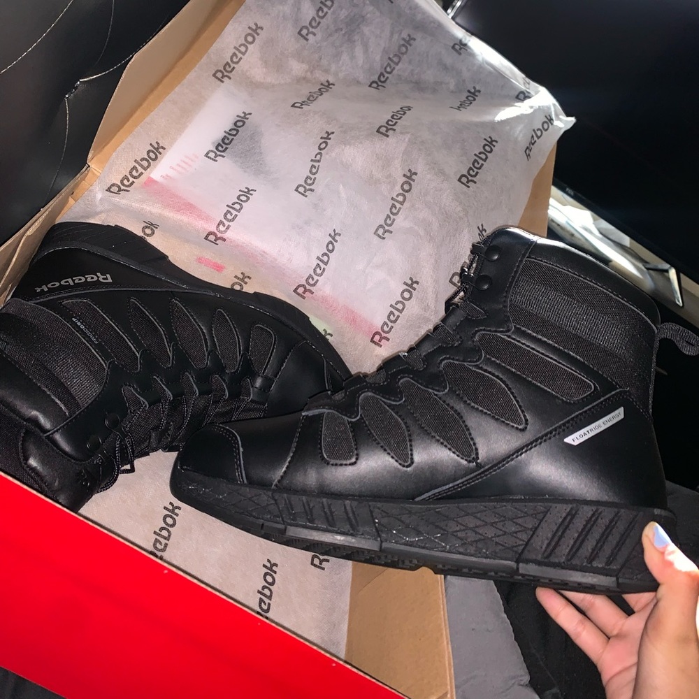 COPY - Mens reebok boots